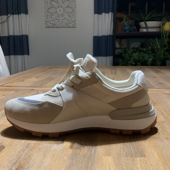 RACHEL ZOE - Sophie Beige & Taupe Retro Mesh Lace Up Cushion Sneakers Size 8.5 - Picture 10 of 16